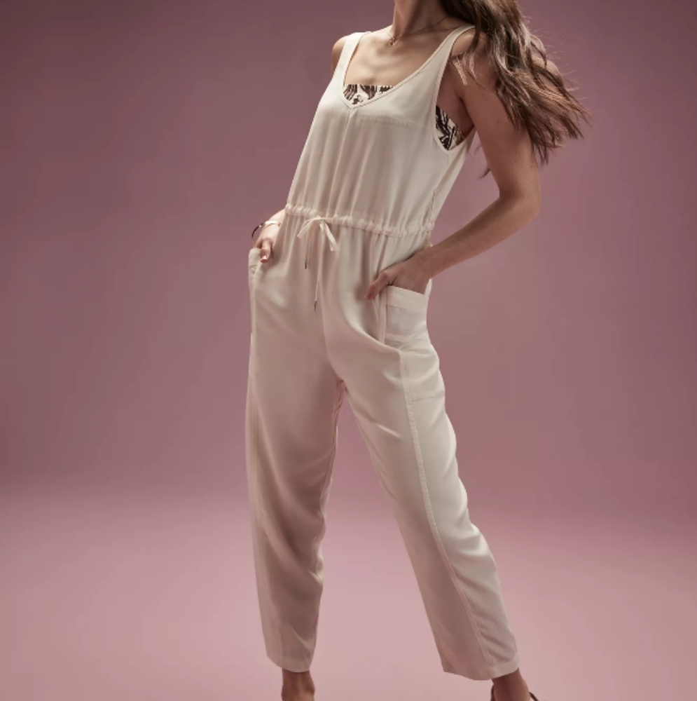 CALIA by Carrie Underwood Cream Jumpsuit Sleeveless Relaxed Fit - Picture 6 of 7